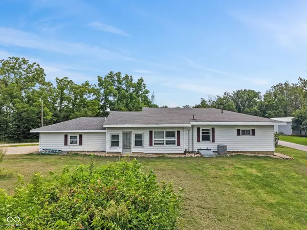 2578 E Vandalia, Flat Rock, IN 47234
