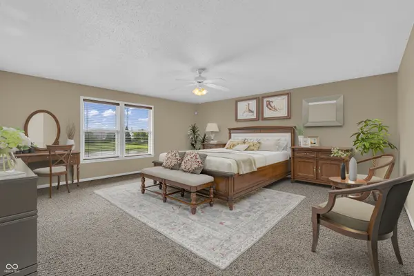 7845 Amadeus DR, Indianapolis, IN 46239