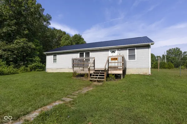 2469 Country Manor ST, North Vernon, IN 47265