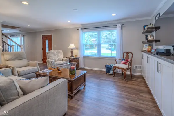 11209 Haverstick RD, Carmel, IN 46033