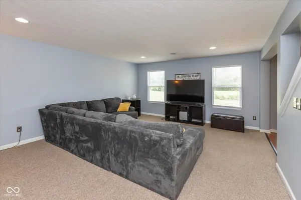 5826 Brookstone DR, Indianapolis, IN 46234