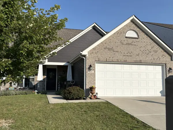 5335 Maywood DR, Whitestown, IN 46075