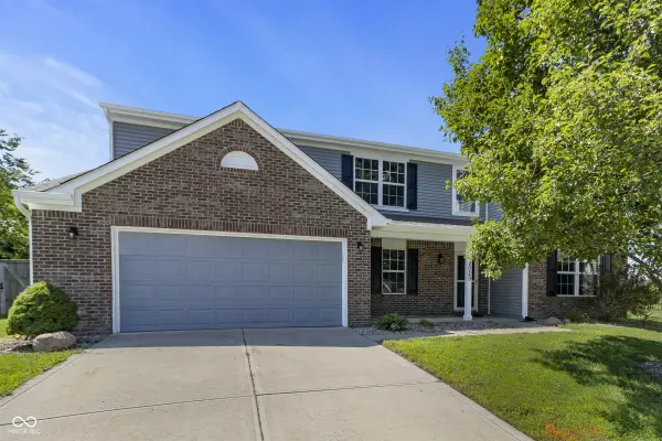 2029 Seven Peaks DR, Cicero, IN 46034