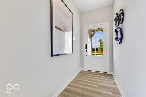 11147 Dressage WAY, Indianapolis, IN 46239