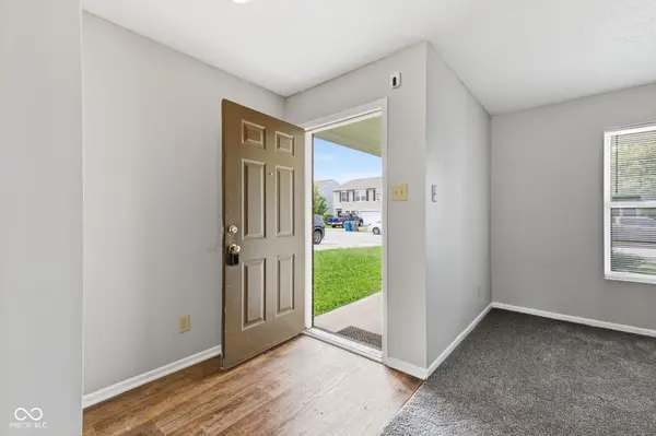 2853 Wolfgang WAY, Indianapolis, IN 46239