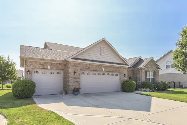 6129 Arctic CIR, Indianapolis, IN 46237