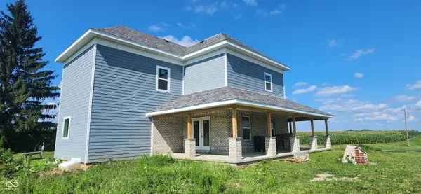 1753 N 600 RD E, Rushville, IN 46173