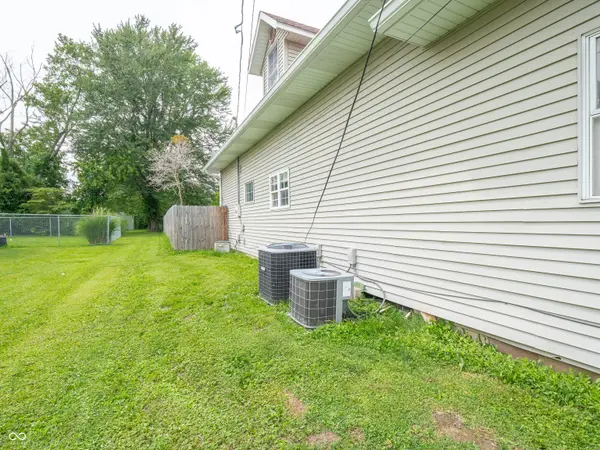 8621 N Murphy RD, Brazil, IN 47834