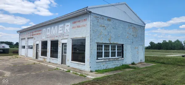 4394 E Us Highway 52 RD, Rushville, IN 46173