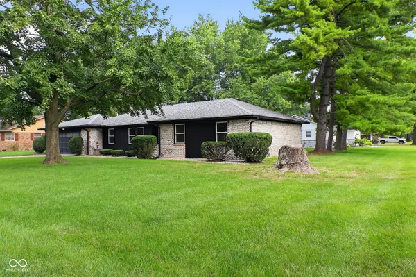 4034 Nevermind WAY, Greenwood, IN 46142