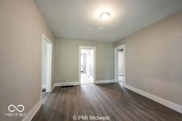 130 N Gladstone AVE, Indianapolis, IN 46201