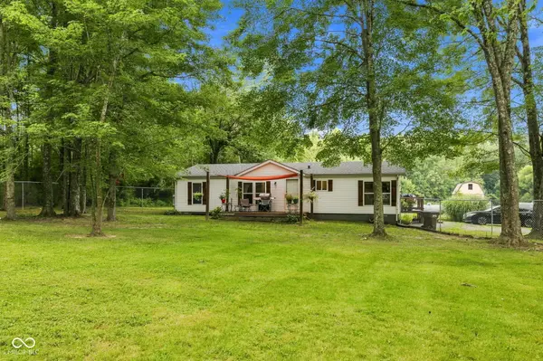 4611 Covered Bridge RD, Nashville, IN 47448