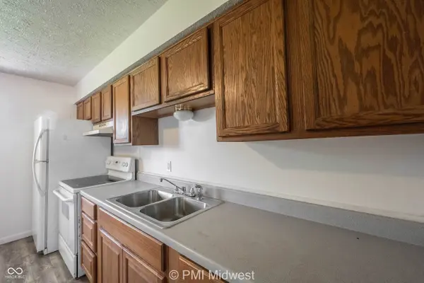 570 W Us Highway 52 #10B, Fountaintown, IN 46130