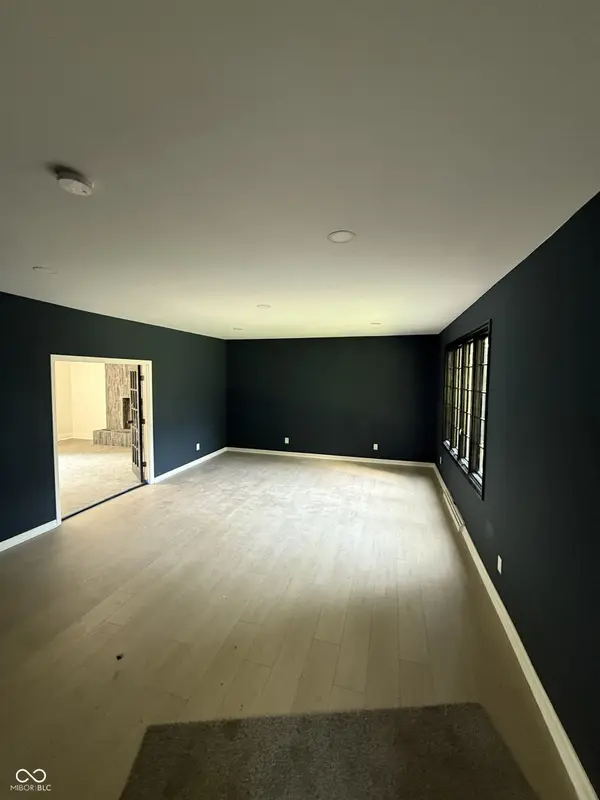 7811 Providence CIR, Indianapolis, IN 46250