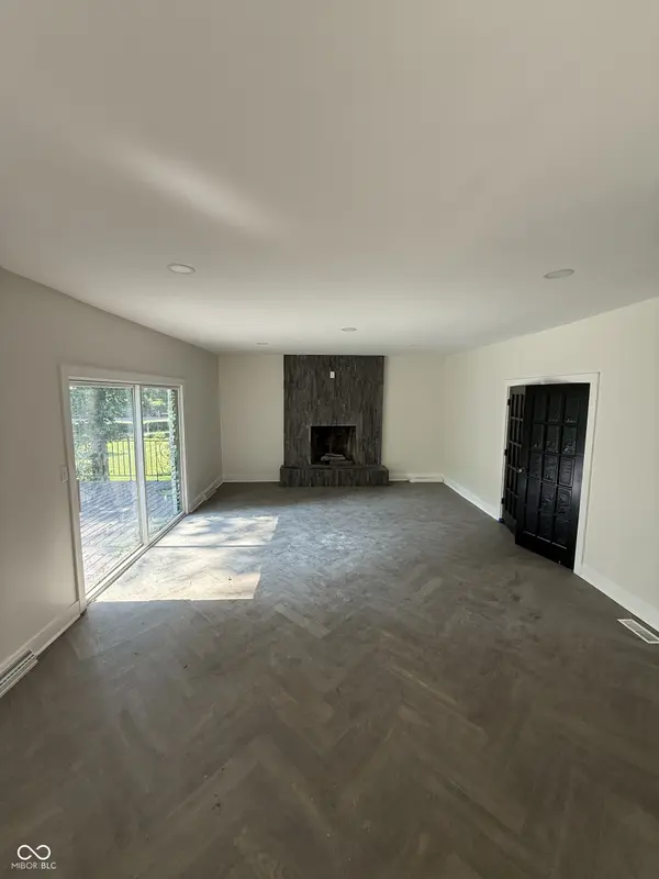 7811 Providence CIR, Indianapolis, IN 46250
