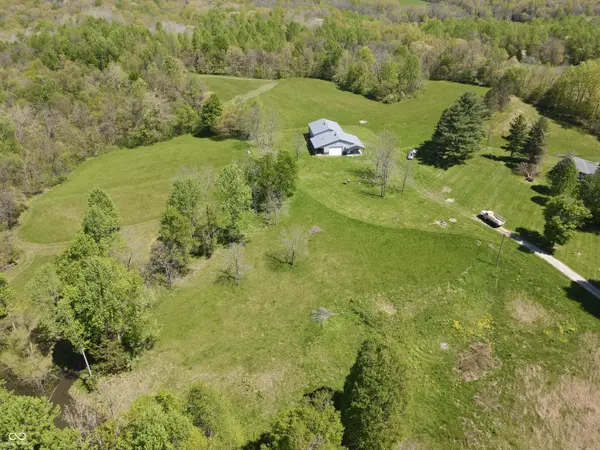 11213 Yellow Bank, Laurel, IN 47024
