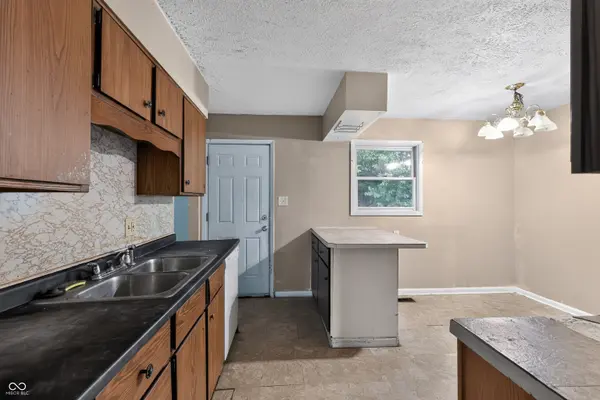 1725 N Audubon RD, Indianapolis, IN 46218