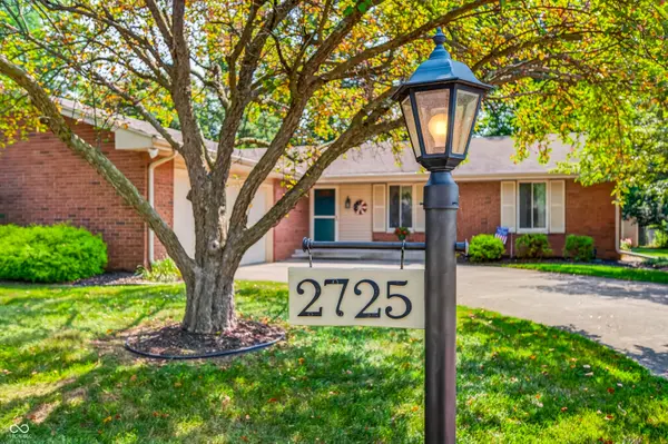 2725 Wedgewood DR, Columbus, IN 47203