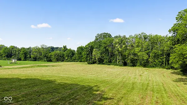 3368 S 400 RD W, New Palestine, IN 46163
