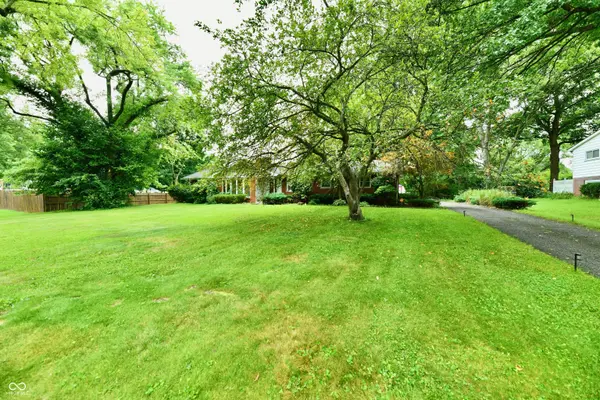 4648 Bluffwood N, Indianapolis, IN 46228