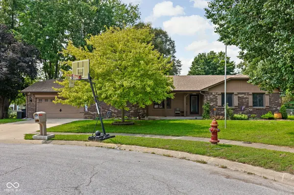 1636 Birch CT, Plainfield, IN 46168