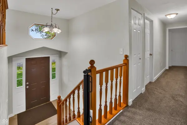 2903 Hoosier DR, North Vernon, IN 47265