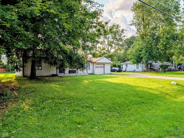 222 S Fenton AVE, Indianapolis, IN 46219