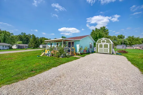 330 W Cardinal CT, Madison, IN 47250