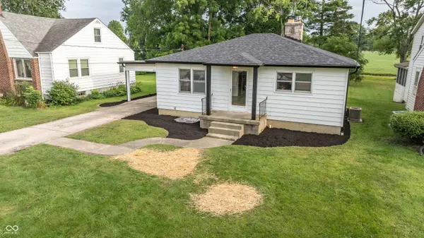 1217 Lindberg RD, Anderson, IN 46012