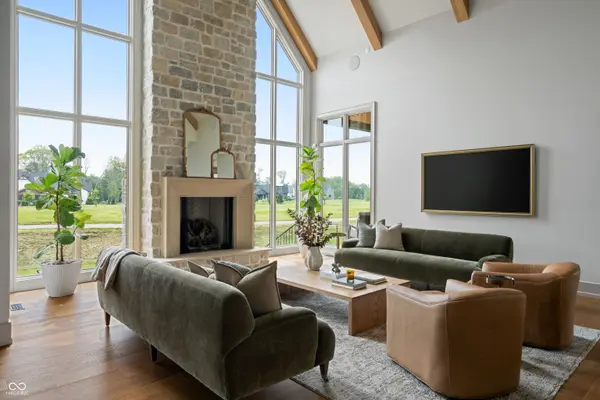 1509 Chatham Ridge CT, Westfield, IN 46074