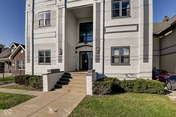 2442 N Illinois ST, Indianapolis, IN 46208