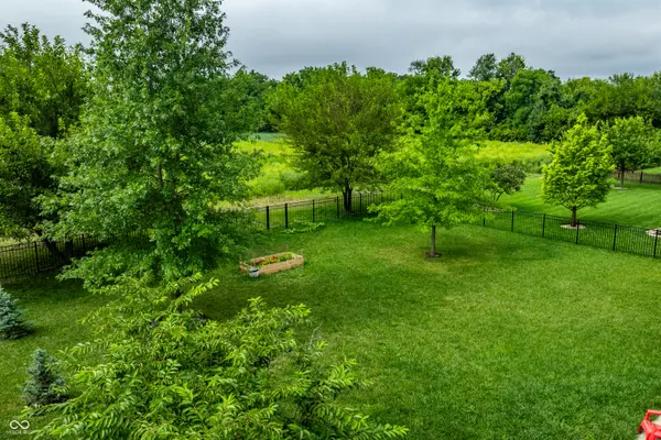 7675 Winding Lake DR S, Noblesville, IN 46062