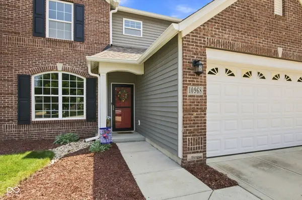 10968 Gossamer LN, Noblesville, IN 46060