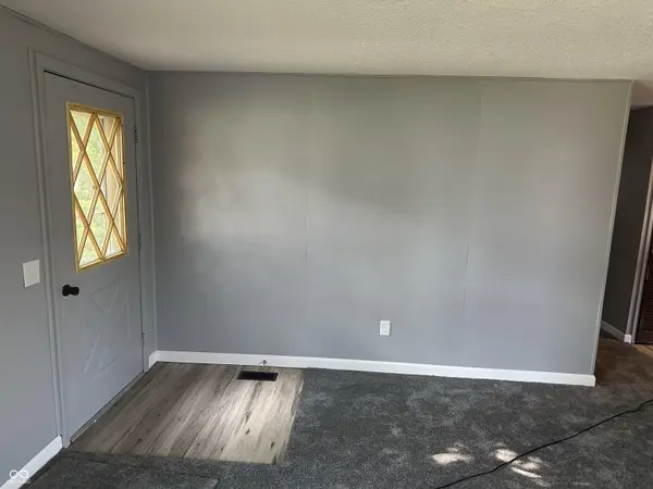 313 N West ST, Milford, IN 46542