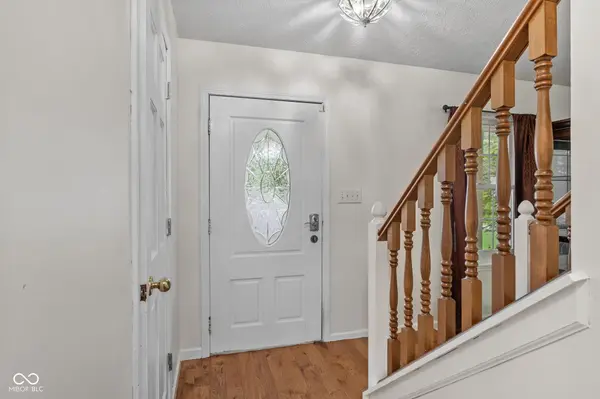 1200 Breaside CT, Greenwood, IN 46143