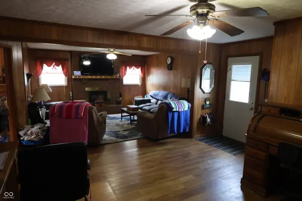 502 E 16th ST, Seymour, IN 47274