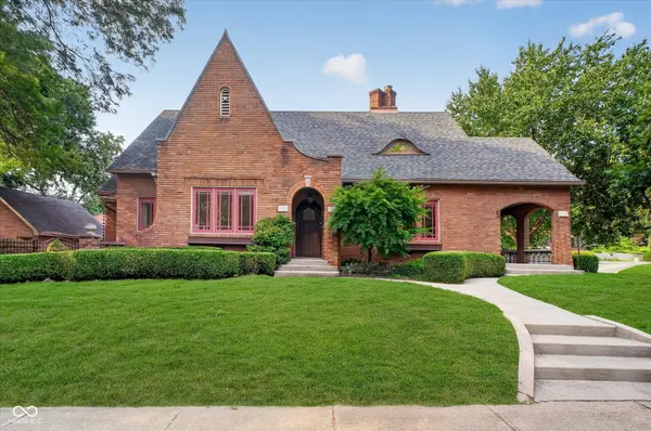 5202 N Central AVE, Indianapolis, IN 46220