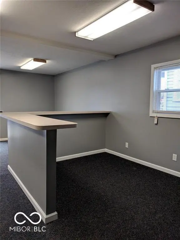 208 W 1st ST, Rushville, IN 46173