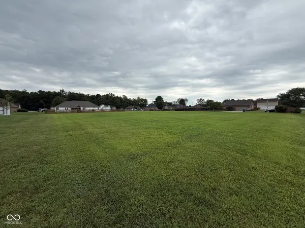 661 W 500 RD S, Greenfield, IN 46140