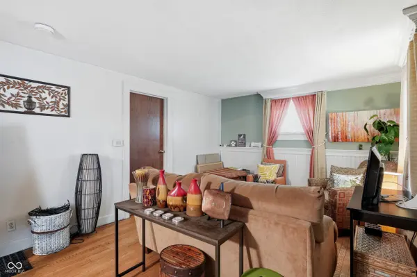 3915 E 12th ST, Indianapolis, IN 46201