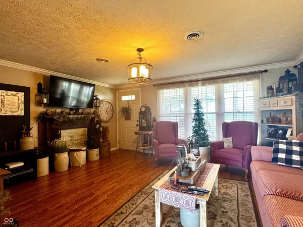 8250 W State Road 56, Lexington, IN 47138