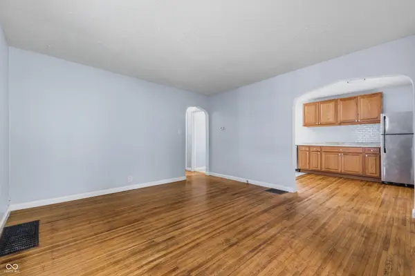4919 Indianola AVE, Indianapolis, IN 46205