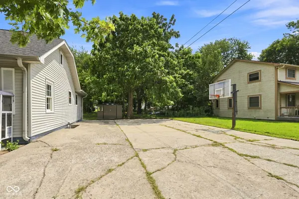 5979 S Randolph ST, Indianapolis, IN 46227