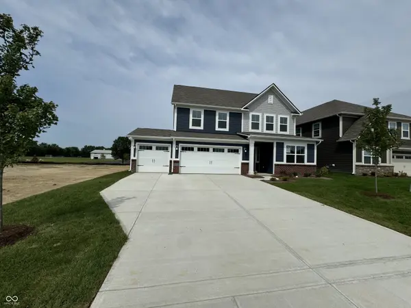1124 Tansley LN, Avon, IN 46123