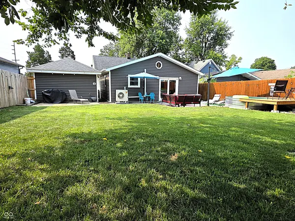 448 E Carlisle ST, Mooresville, IN 46158