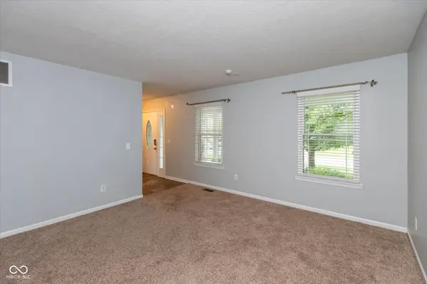 8835 Rapp DR, Indianapolis, IN 46237