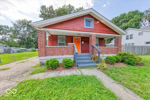 702 N Gladstone AVE, Indianapolis, IN 46201