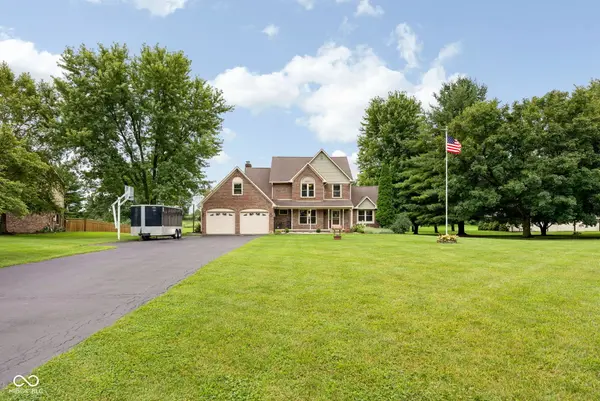 2629 Cardinal DR, Pittsboro, IN 46167