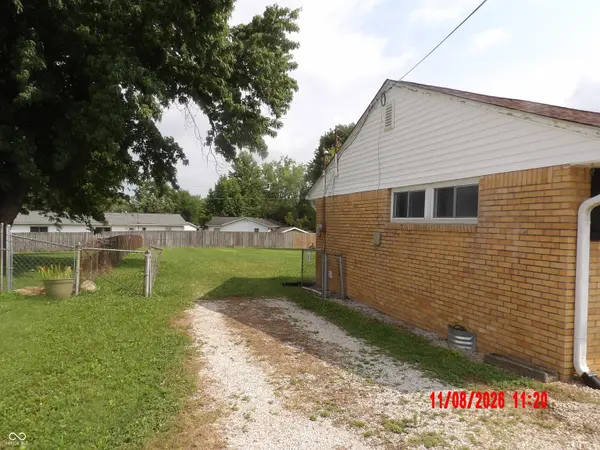 810 W Lincoln ST, Danville, IN 46122