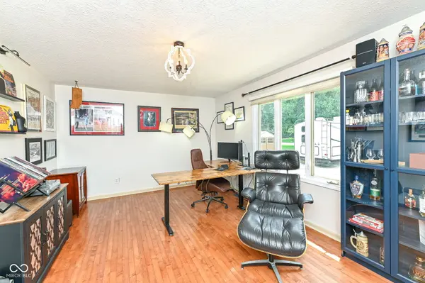 9730 Mallery DR, Noblesville, IN 46060